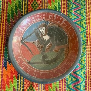 Vintage ethnic handmade Nicaragua etched Monkey wall hanging novelty plate